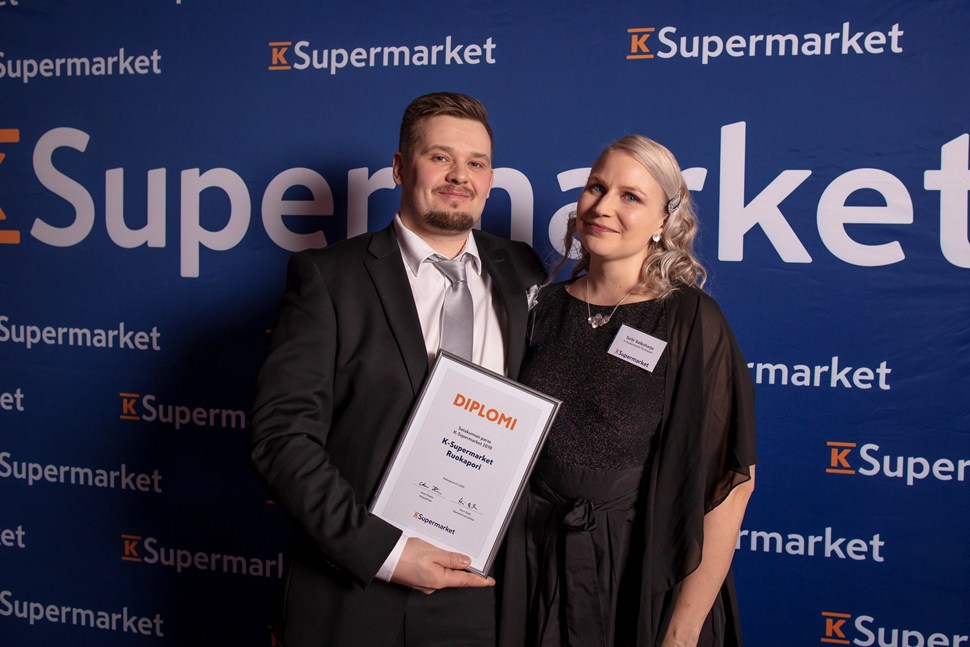 Suomen parhaat K-Supermarketit palkittu – Satakunnan parhaan titteli Poriin